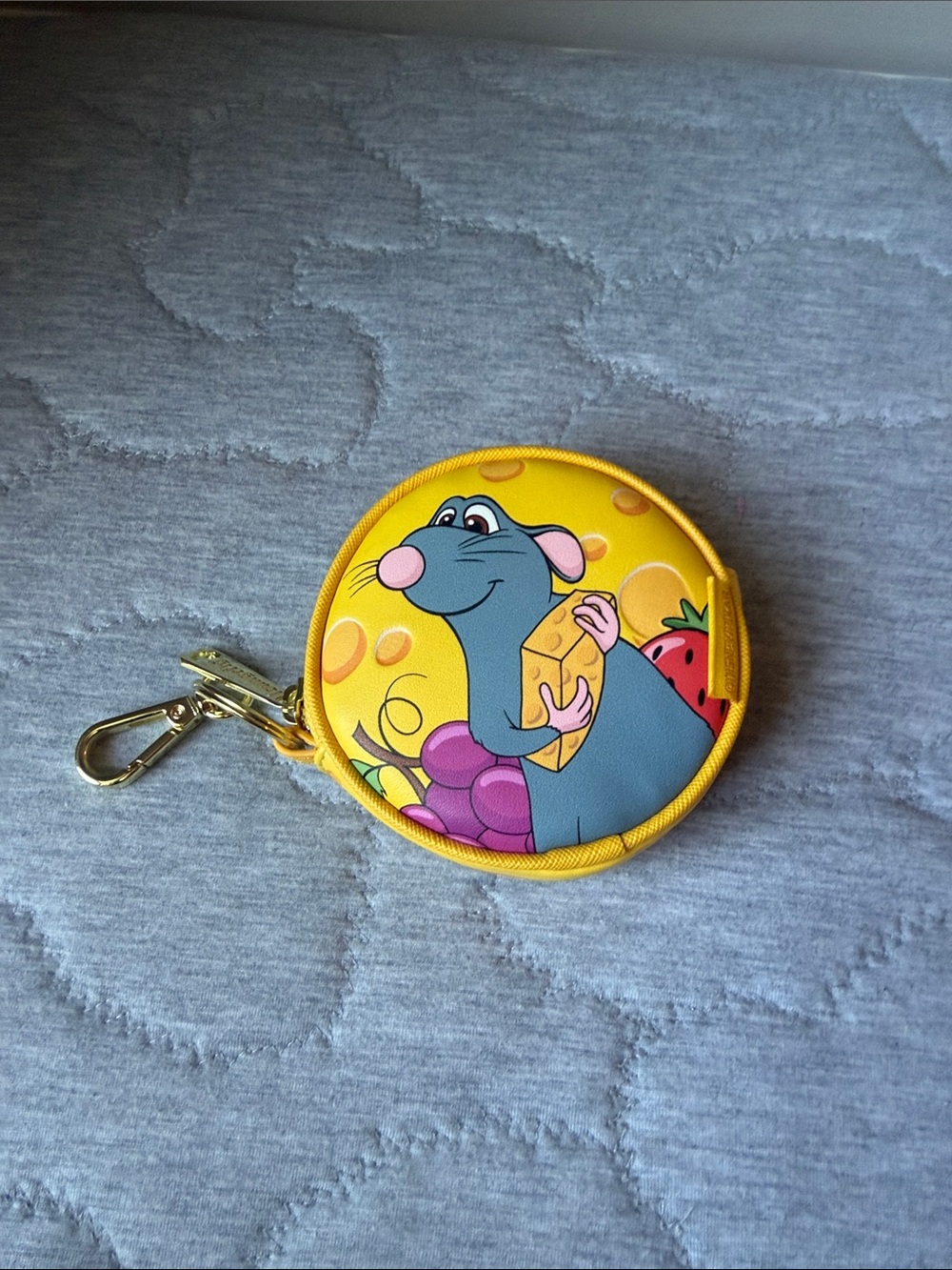 Loungefly Disney/Pixar Ratatouille Coin Pouch with Gold Clasp